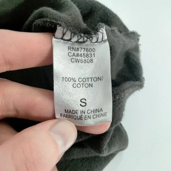 The Who USA Live In Concert '82 Chaser Paint Distressed Thrashed T-Shirt… - Picture 6 of 6